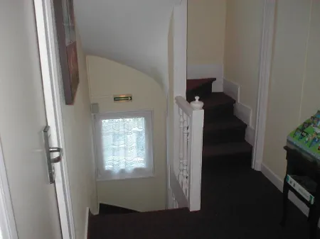 Hôtel la Champagne Ardenne Cabourg Отели в г. Кабур