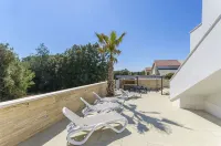 Apartments Villa V