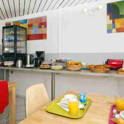 Séjours & Affaires Bordeaux de l'Yser Dining/Meeting Rooms