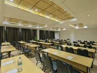 Bella Vista Resort Hotels in Satara
