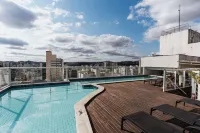 Victory Suites - Pools