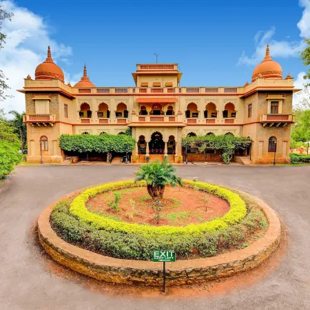 WelcomHeritage Shivavilas Palace, Hampi