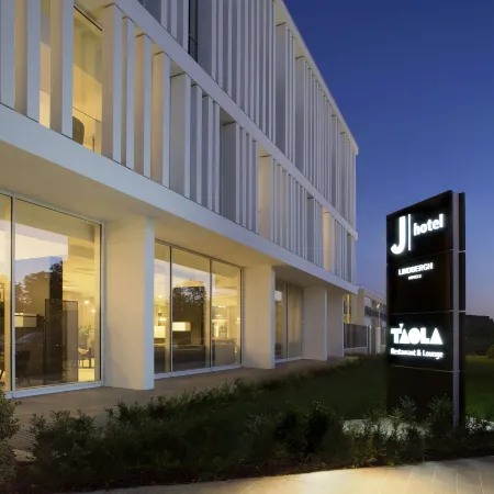 J Hotel