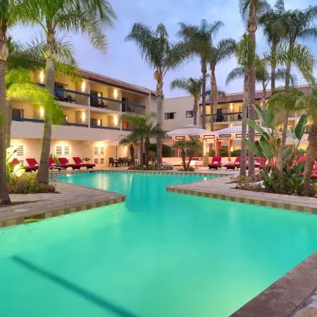 Atrium Hotel Orange County