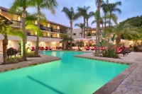 Atrium Hotel Orange County - Beach