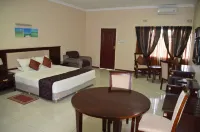Riverside Hotel and Conference Centre - Gym