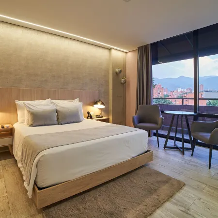 Eutopiq Hotel
