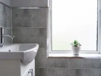 Hawthorn House-Sleeps 4-Pet Friendly-Parking Hotels in Ashington