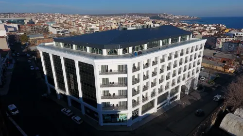 Des'Otel