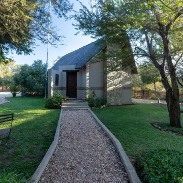 Leopard's Lair Bush Lodge