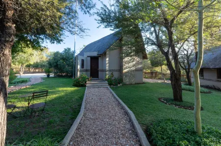 Leopard's Lair Bush Lodge