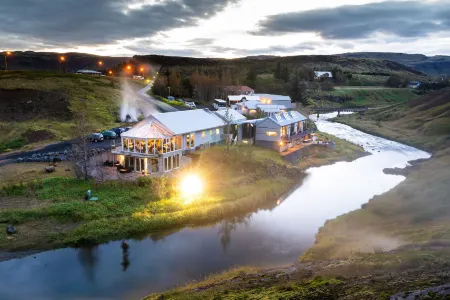 Frost and Fire Hotel