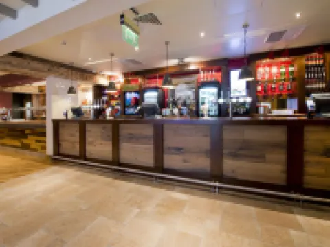 พรีเมียร์ อินน์ บริสตอล ซีซี - ลูวินส์ มีด โรงแรมในบริสตอล