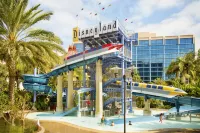 Disneyland Hotel - Resorts