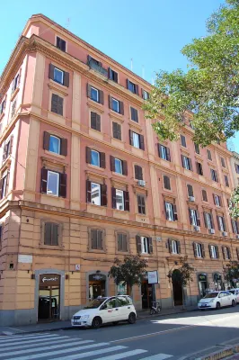 Colonna Luxury Suites Hotel a 
