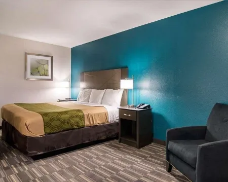 HomeStay Inn & Suites Отели в г. Бейлисс Тауншип