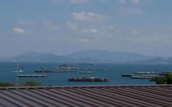 รูปภาพของบ้านนิวตรอน