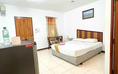 Romruen Resort Hotels in Tak Ok