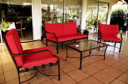 Hotel Manutara Отели рядом с достопримечательностью «Museo Antropologico Sebastian Englert»