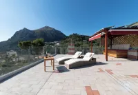 MAIN Roof Terrace Apartment Hotel di Nerano