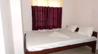 Shivam Guest House Near Gnrc and down Town Hospital