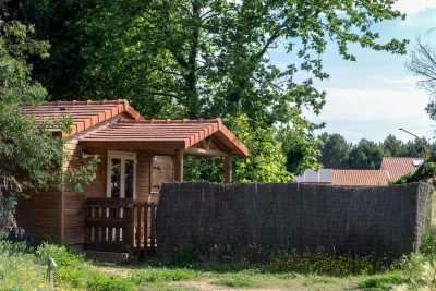 Domaine du Mas Bazan Hotels in St-Nazaire
