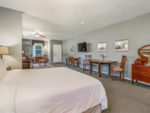 朱利安旅館 朱利安酒店