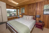 Cottages at Little River Cove Hotels in Little River