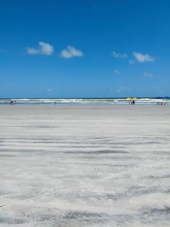 Pousada Temporada No Atalaia Отели в г. Salinopolis