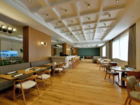 แรดิสัน โฮเทล เมอร์ซิน โรงแรมในเมร์ซีน