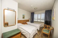 Hotel Orkin - Airport Shuttle