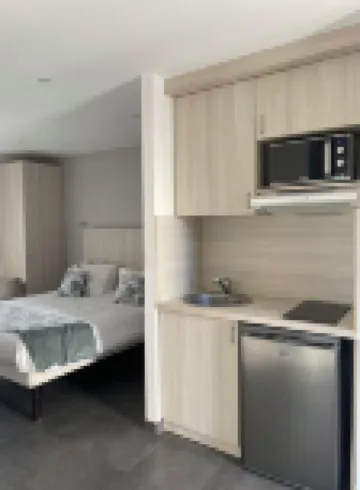 Malibu Village Hotels in Canet-en-Roussillon