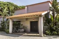 Light Villa by Cadenzalux Hotels in 