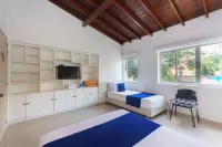 Hotel Suite del Parque - Разрешено размещения с домашними животными