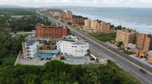 Hotel Aventura Suites Hotels in Silva