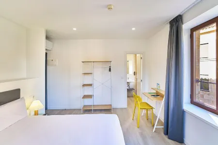 Hotel Gran Vía by gaiarooms Отели в г. Кампо де Саламанка