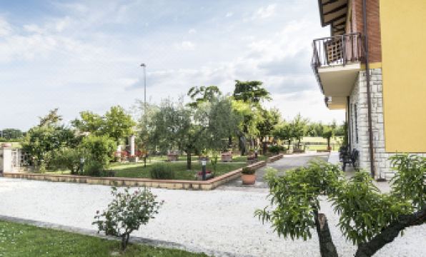 Camere Mariella - Housity