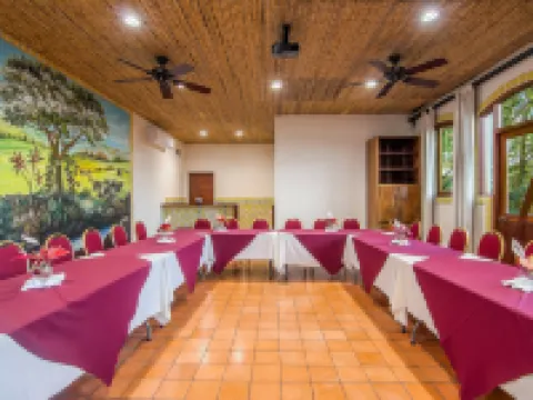 芬卡羅莎布蘭卡咖啡農場及旅館 埃雷迪亞酒店