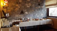 Aiora Guesthouse - breakfast