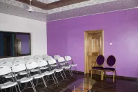 Peemarys Hotel Hotels in Adenta Municipality