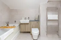 클라렌던 플레이스 1베드룸, 리밍턴 스파