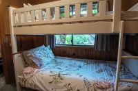Woongarra Cottage - Tranquil Off-Grid Nature Escape in a Bush Setting