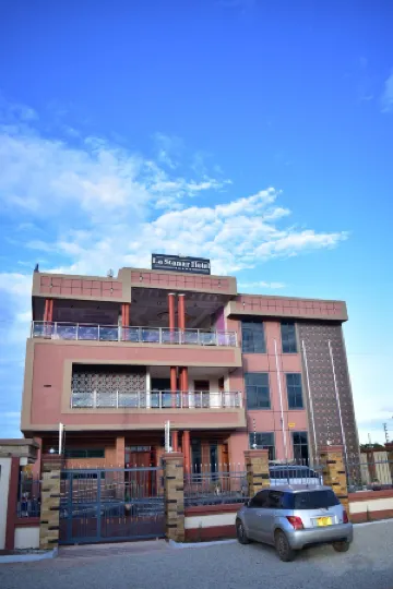 La Stanar Hotel