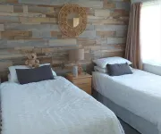 Seadell 2 Bed Coastal Chalet in Hemsby Great Yar