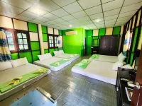 Banmae Resort Kohchang Hotel dekat Air Terjun Kiri Phet