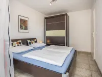 Apartments Andelic Hotels in Vir