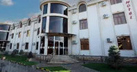 Saroy Palace Hotel Hoteles cerca de Kurant
