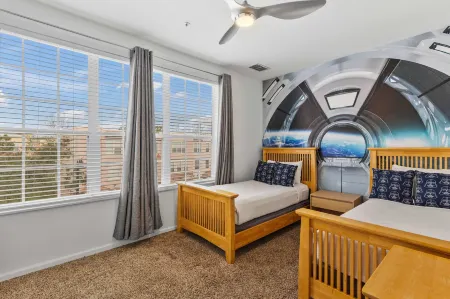 5014 Tideview Circle #9