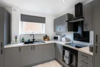 3 Bedroom House-Free Parking Hotels in West Allotment