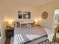 Charming Escape in Grafton! Hotels in Jersey County